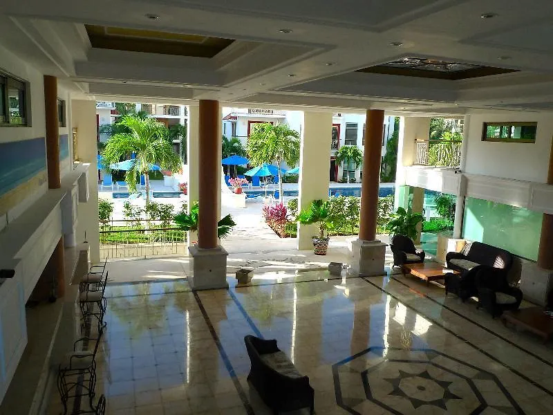 Paseo Del Sol Condohotel By Bvr Playa del Carmen 3*,