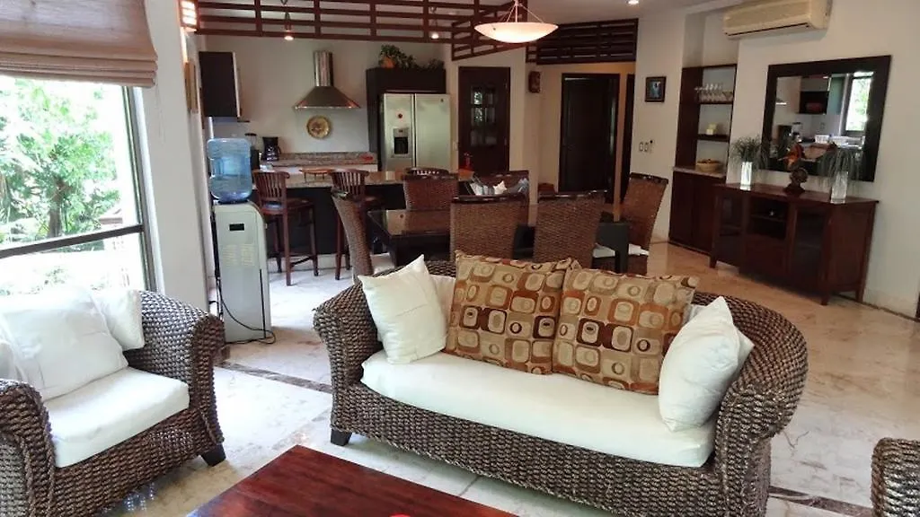 Paseo Del Sol Condohotel By Bvr Playa del Carmen Aparthotel