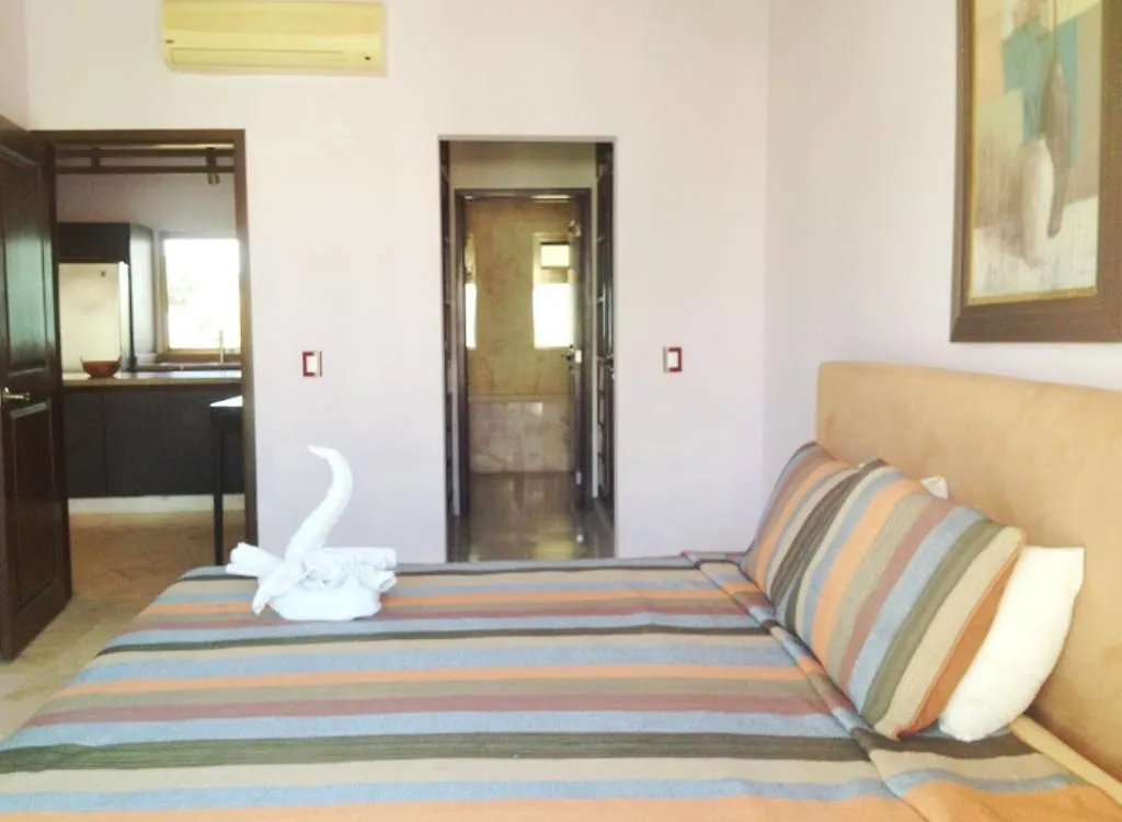 Paseo Del Sol Condohotel By Bvr Playa del Carmen 3*,