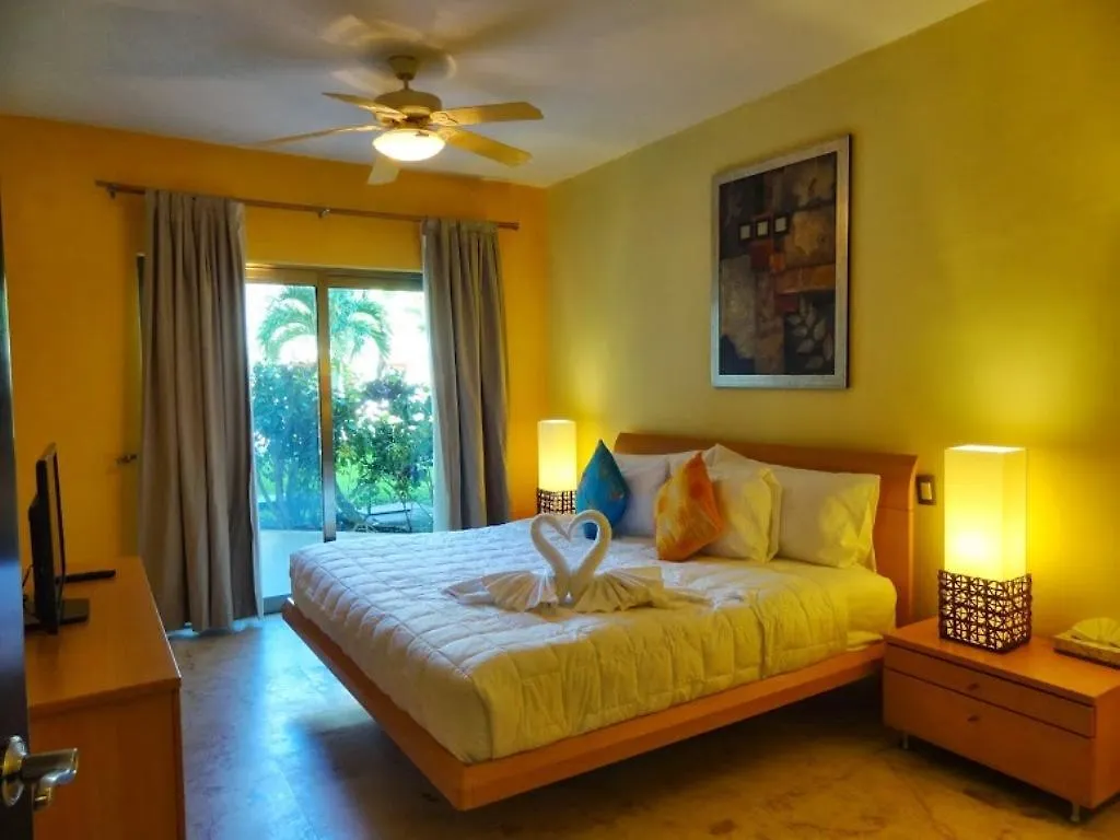 Paseo Del Sol Condohotel By Bvr Playa del Carmen Aparthotel