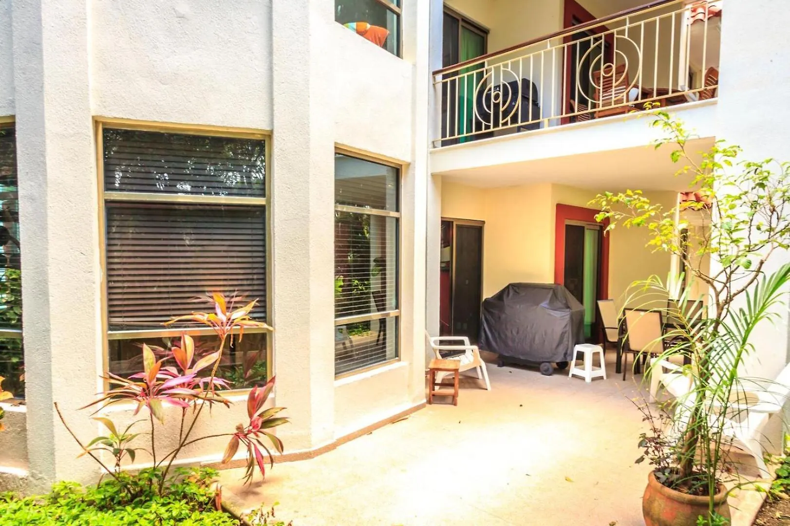 Paseo Del Sol Condohotel By Bvr Playa del Carmen Aparthotel