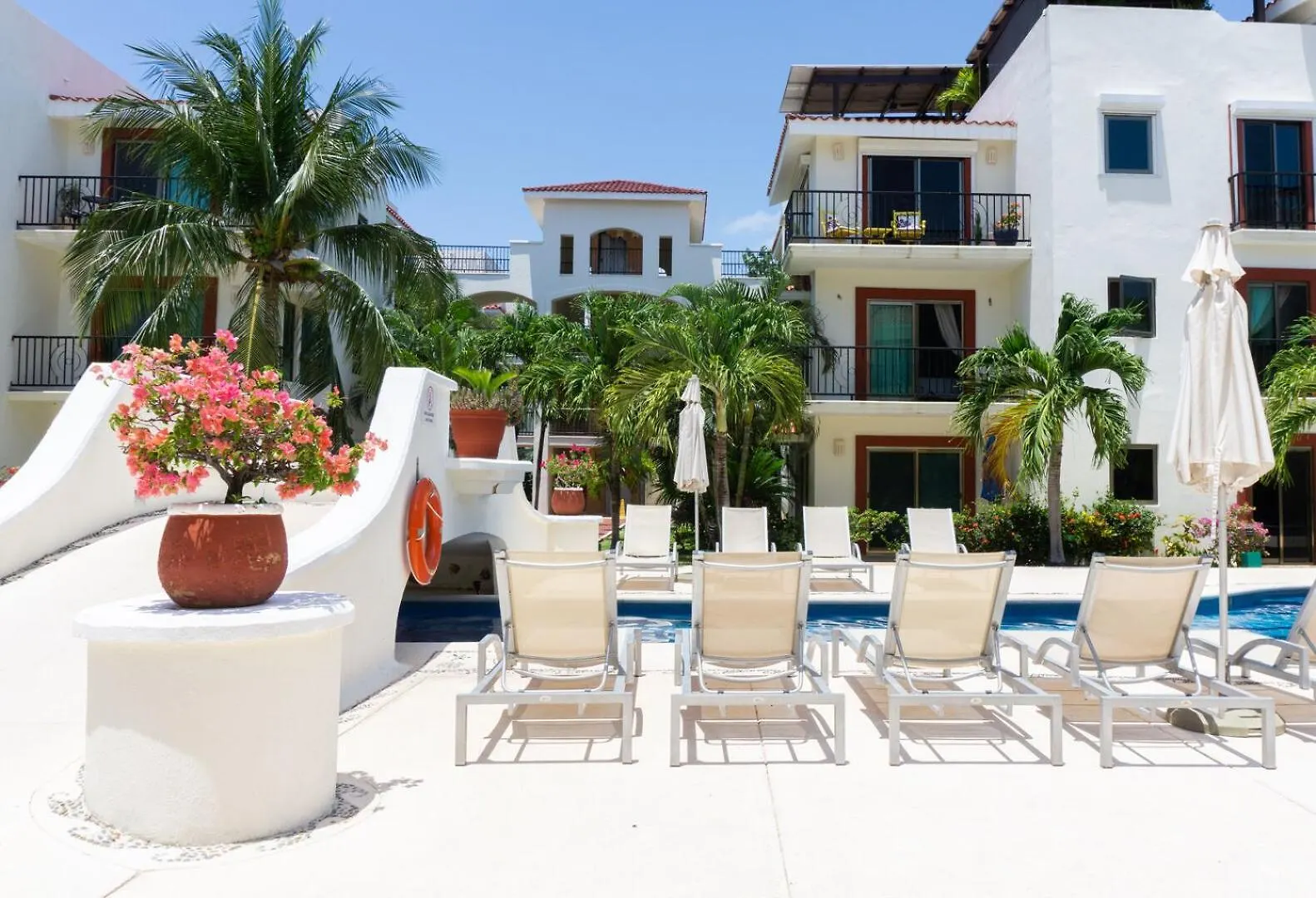 Paseo Del Sol Condohotel By Bvr Playa del Carmen 3*,