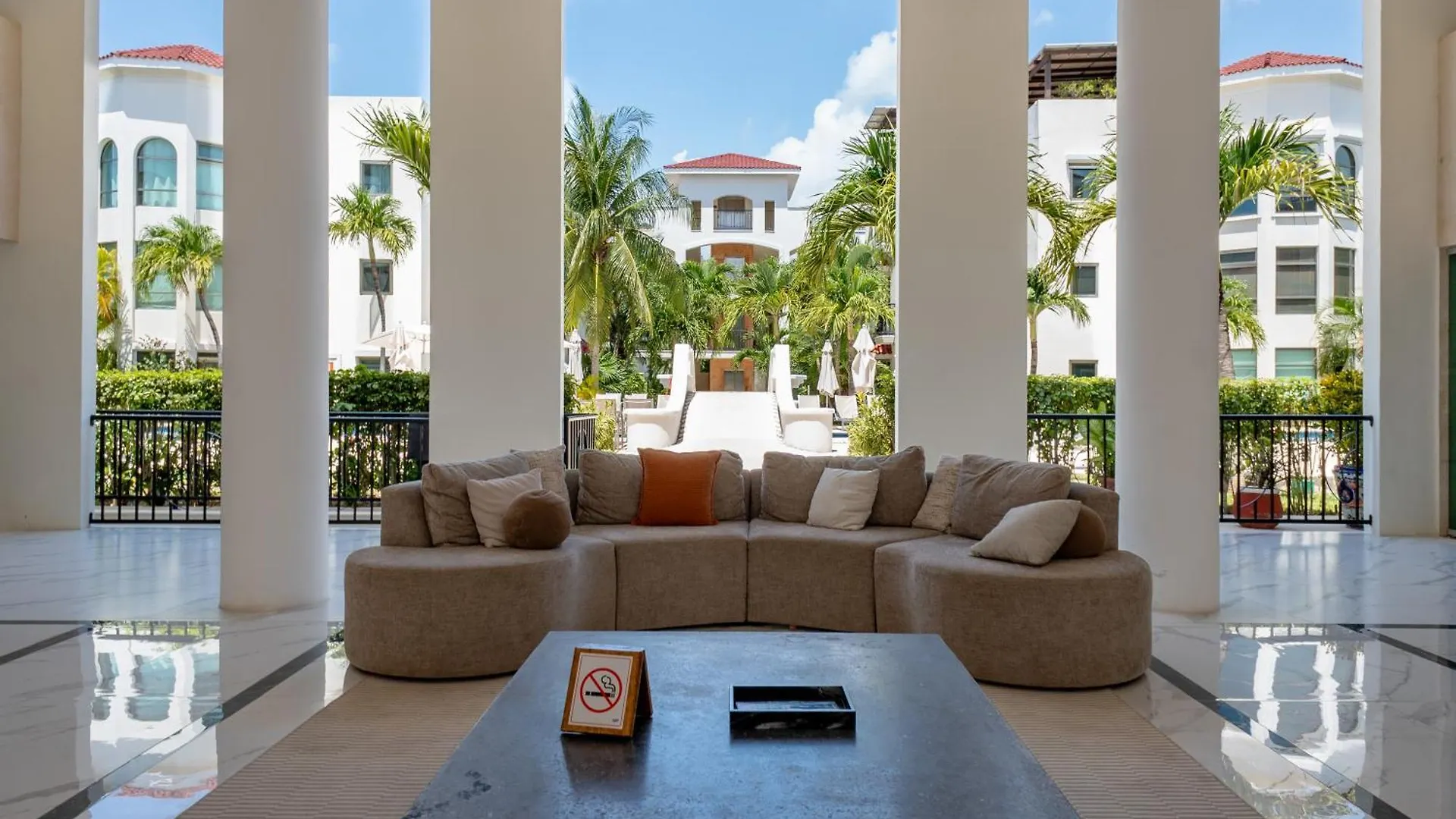 Paseo Del Sol Condohotel By Bvr Playa del Carmen Aparthotel