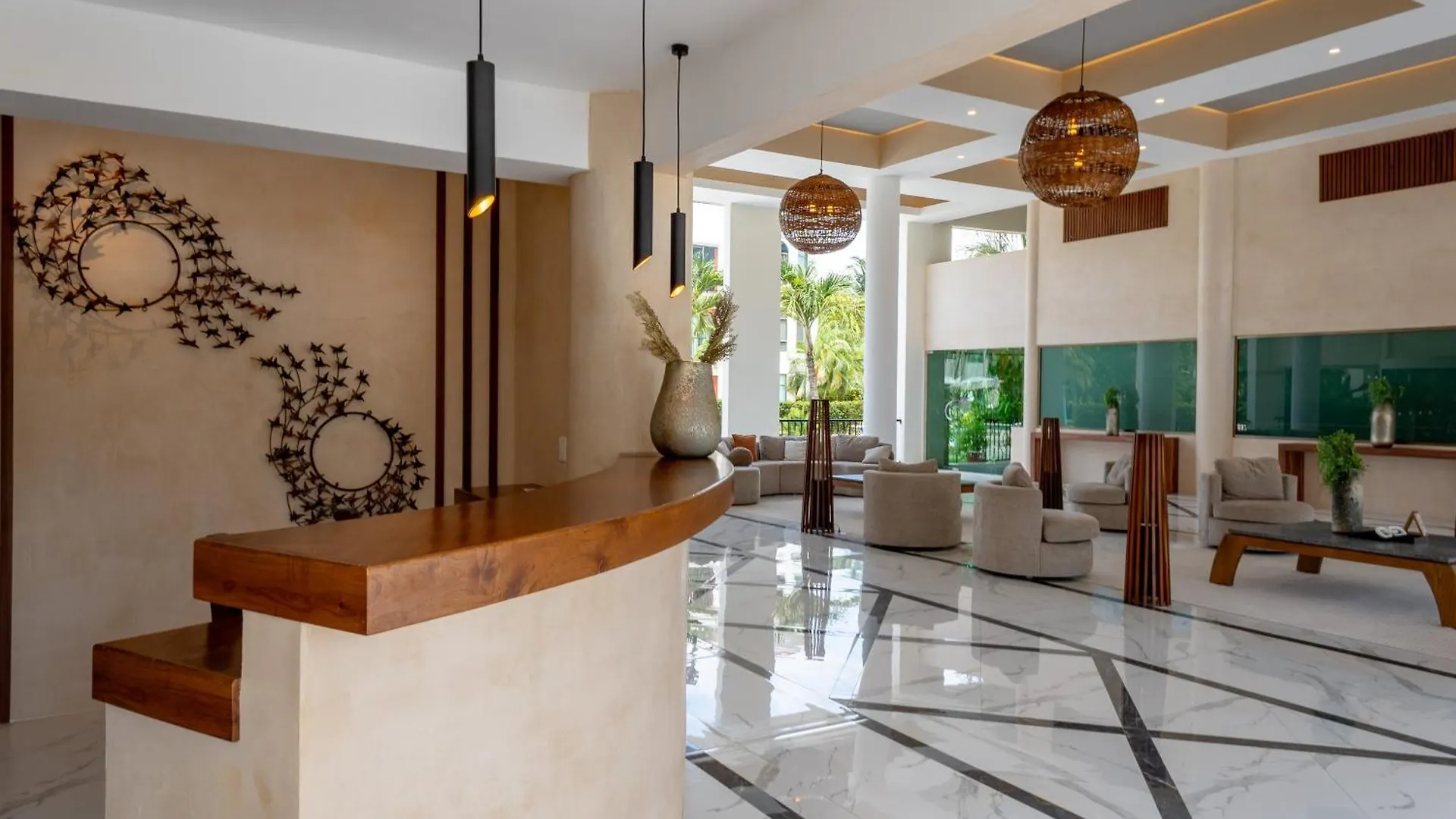 Paseo Del Sol Condohotel By Bvr Playa del Carmen Aparthotel